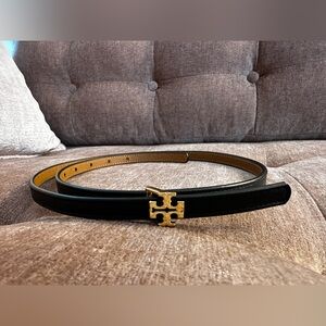 Tory Burch Black/Tan Reversible 1/2”Leather/Saffiano Belt